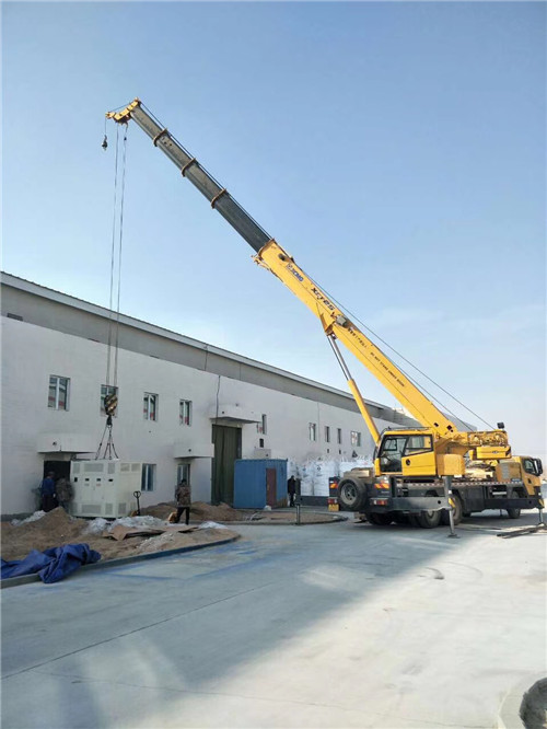 秦淮区“超载就喊停”—— 吊车的 “重量保镖” 技术